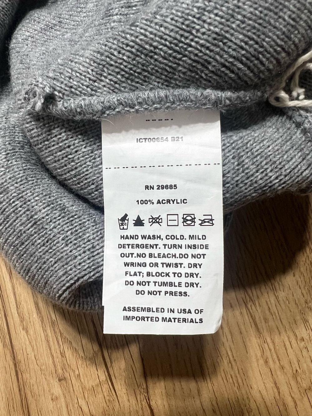Pendleton beanie - Picture 3 of 3